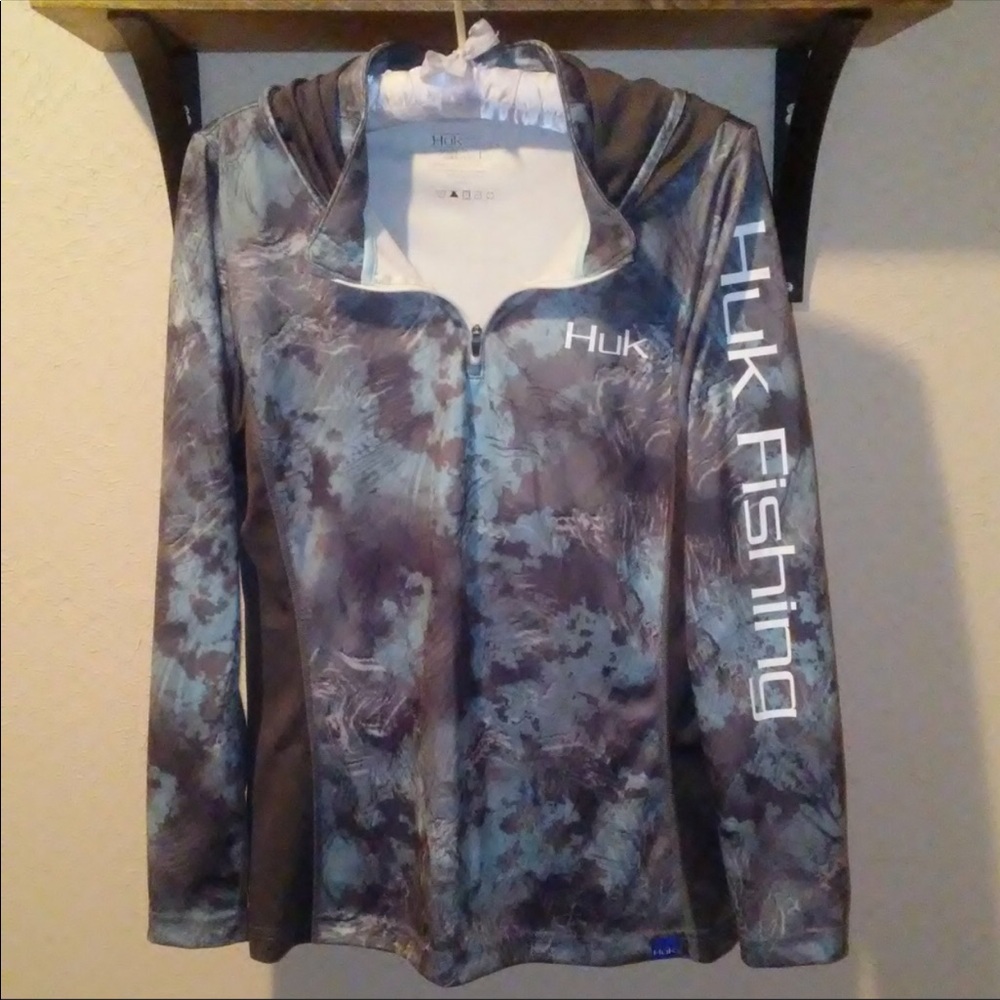 Huk Lrg hoodie